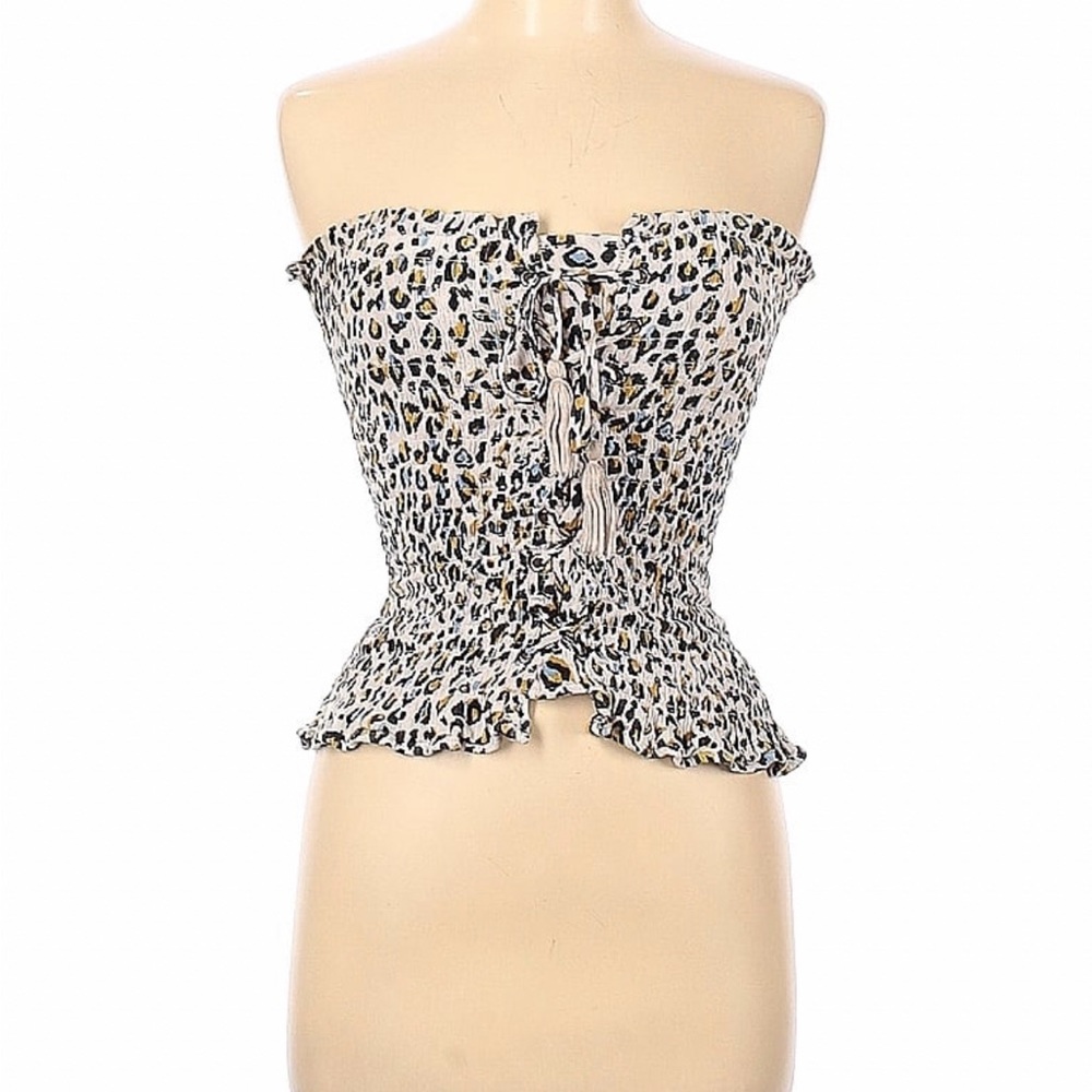 Strapless leopard print tube top